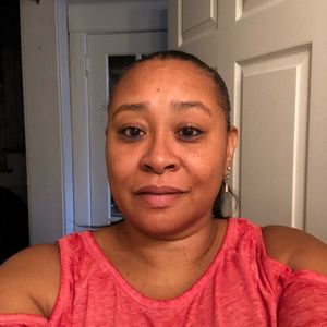 Meet your Posher, Traci